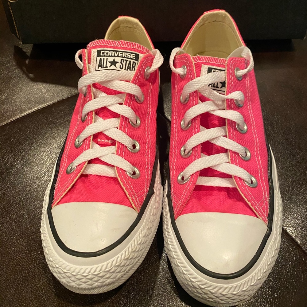 Pink POW Converse - Picture 5 of 5